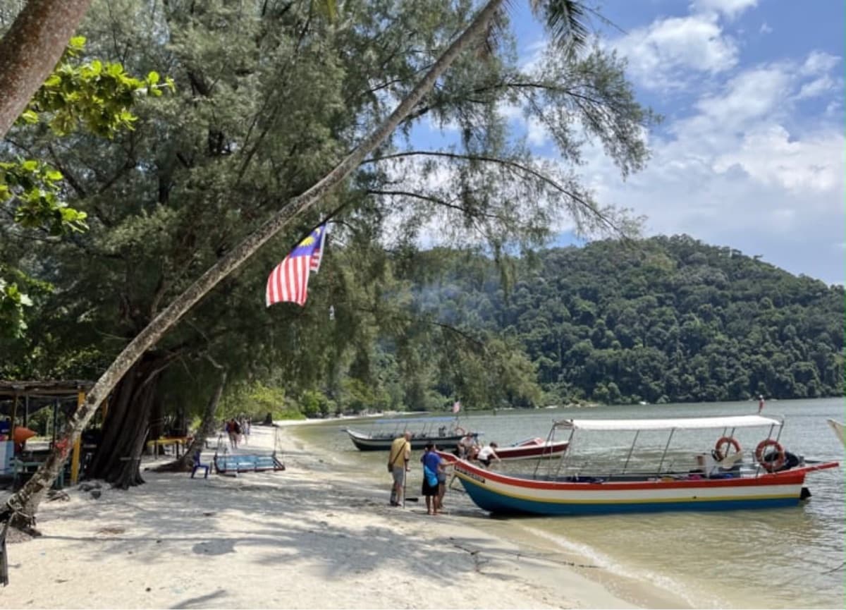 Boat Transfer → Kedah